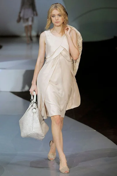 Look 35